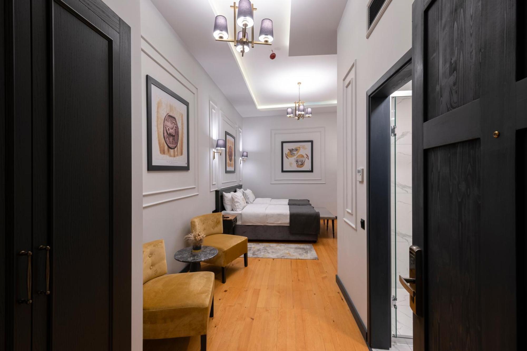 Two-Bedroom Suite