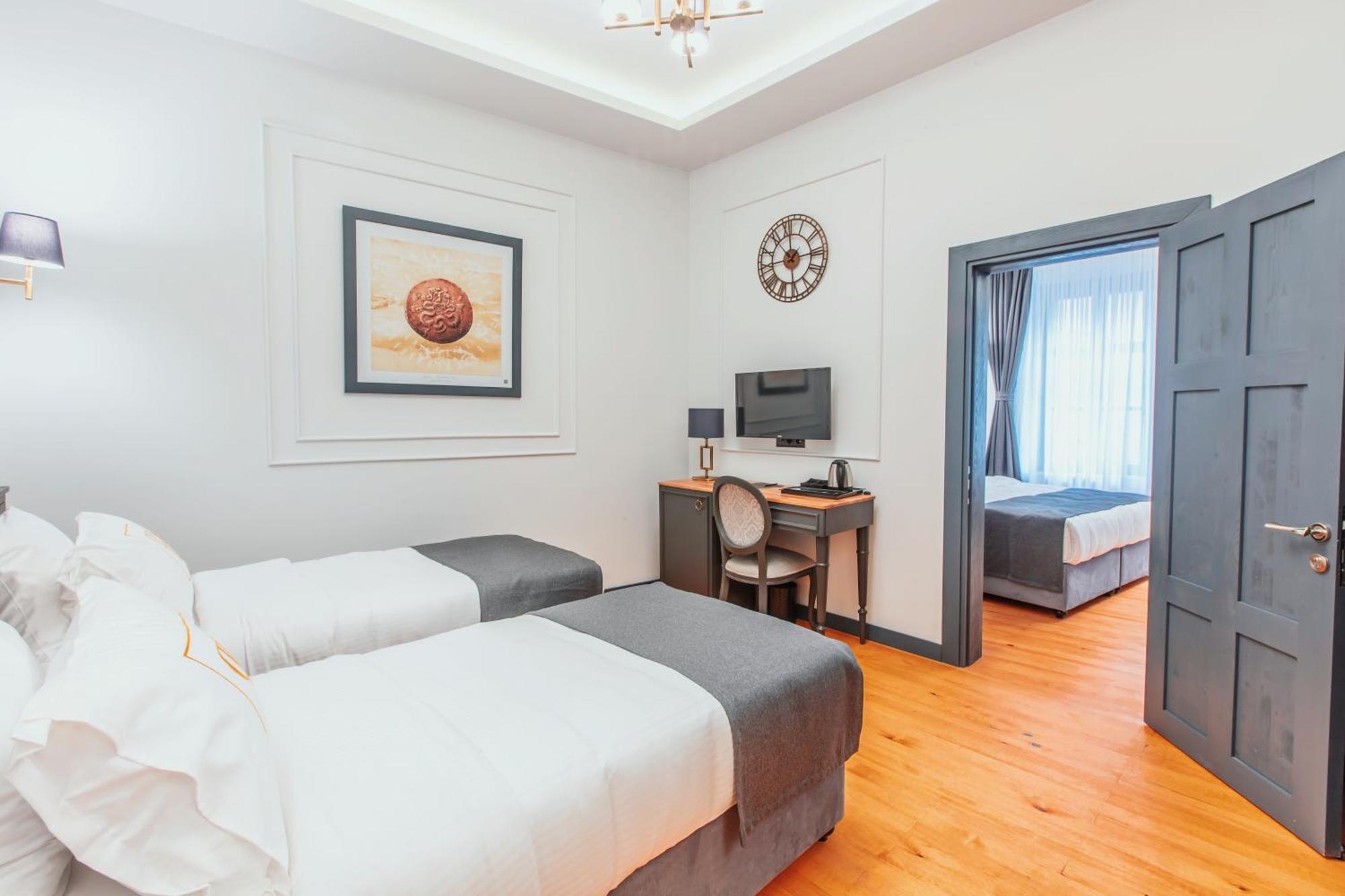 Two-Bedroom Suite