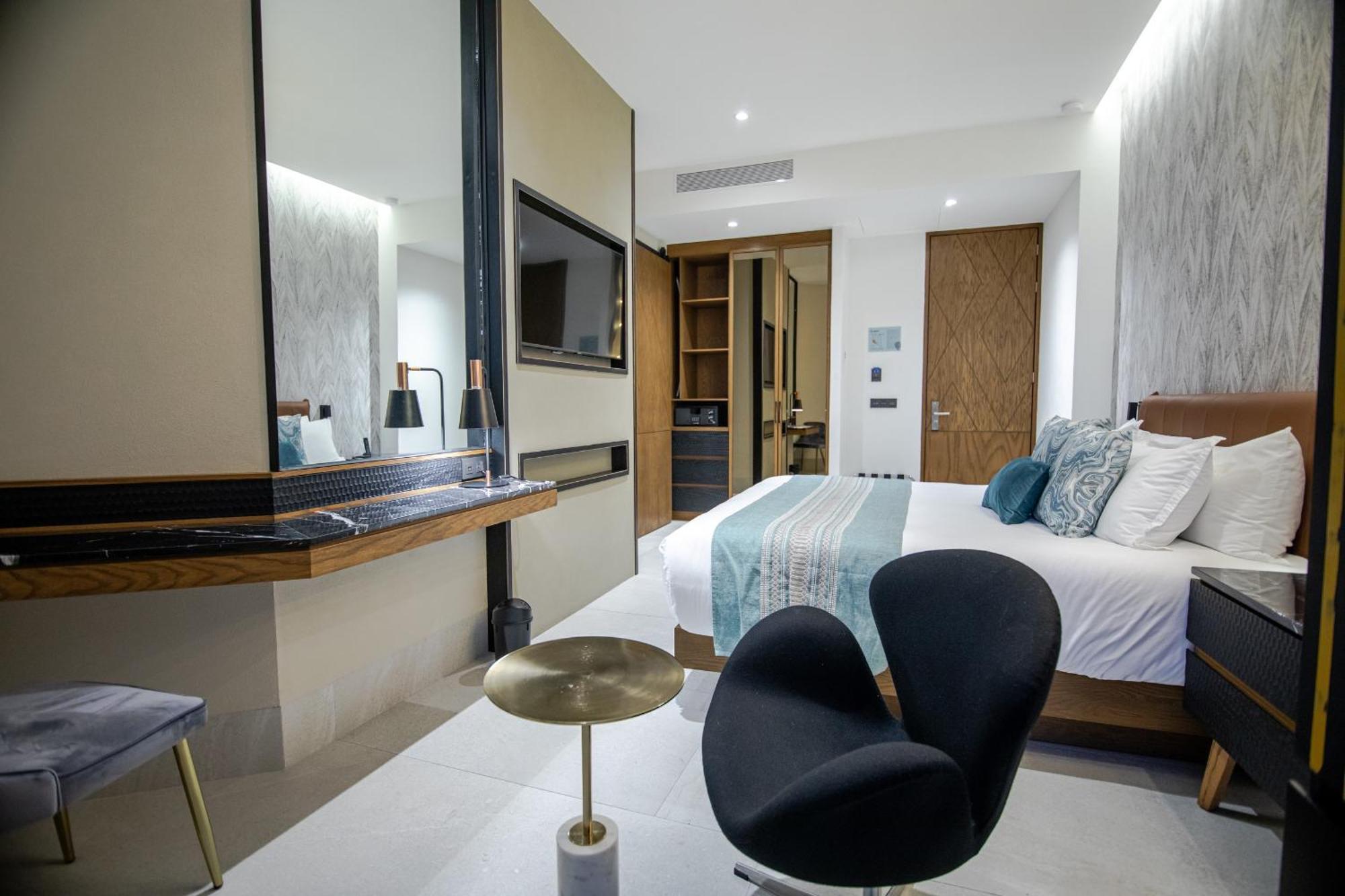 Suite Hot Tub
