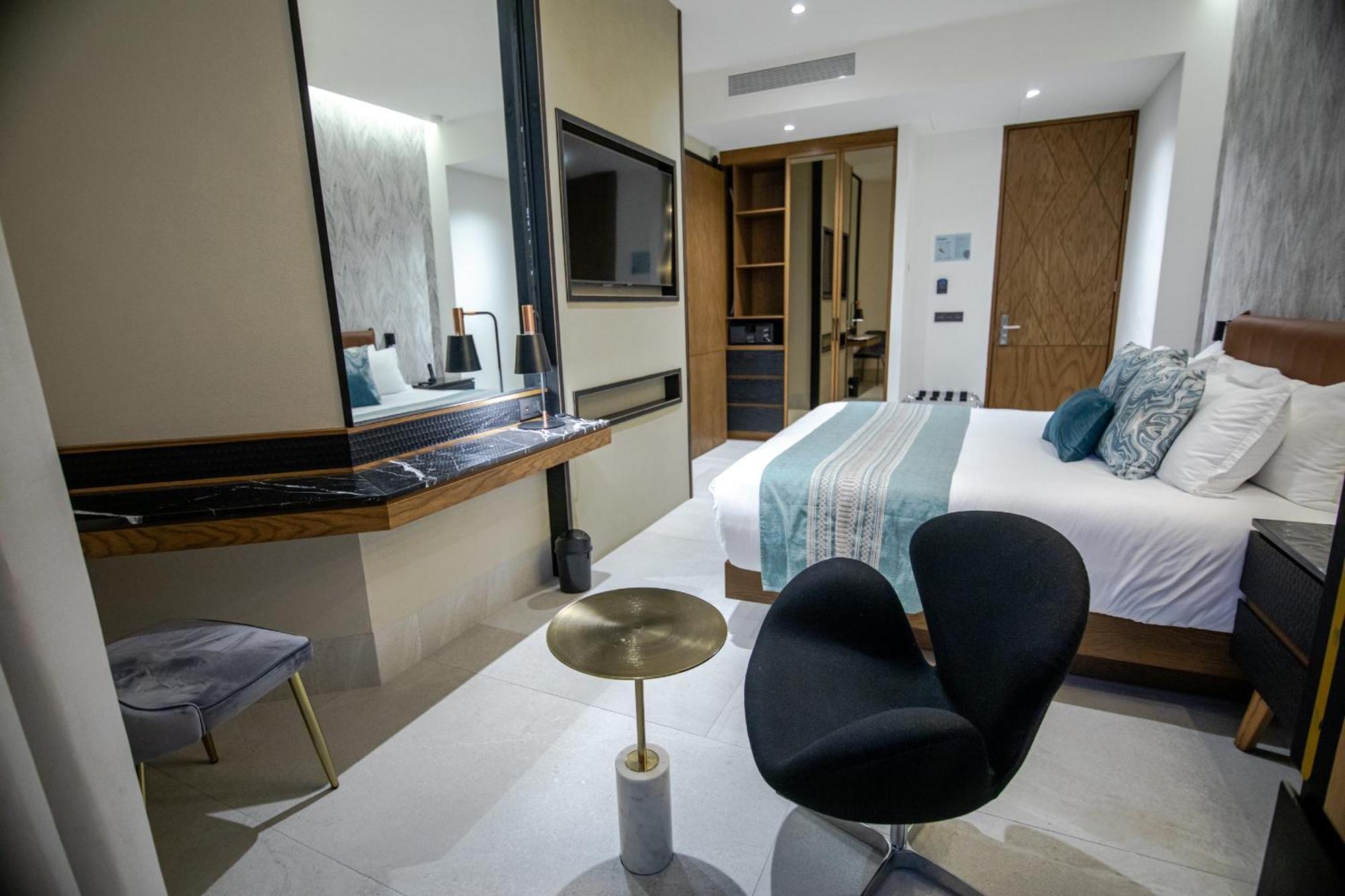 Suite Hot Tub
