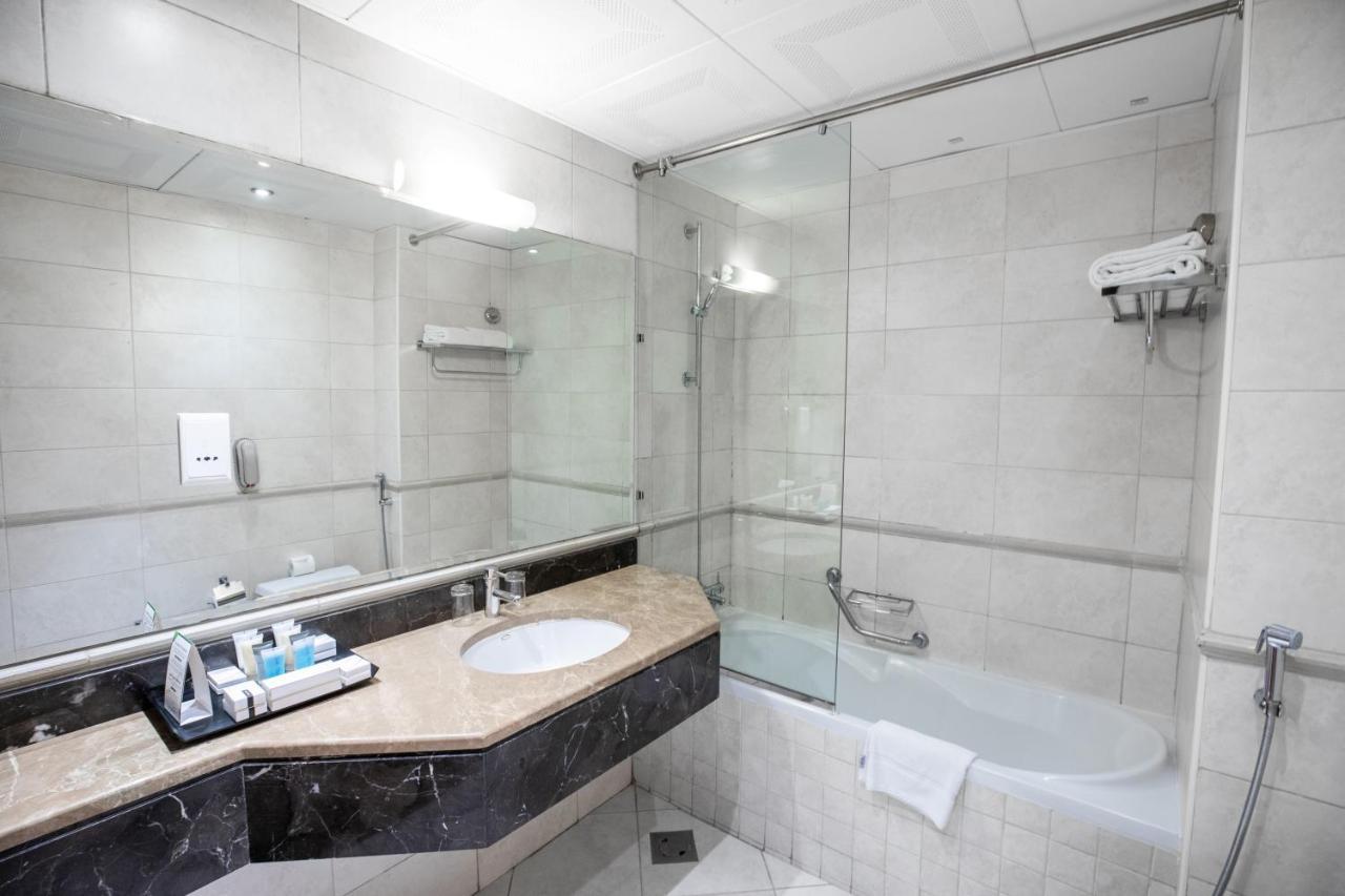 Deluxe Two Bedroom Apartment