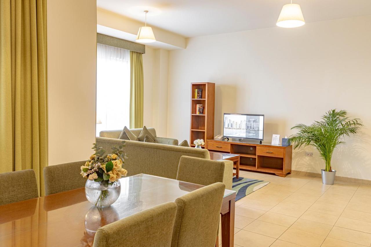 One Bedroom Apartment Sea View on F&B Just Steps from JBR Beach
