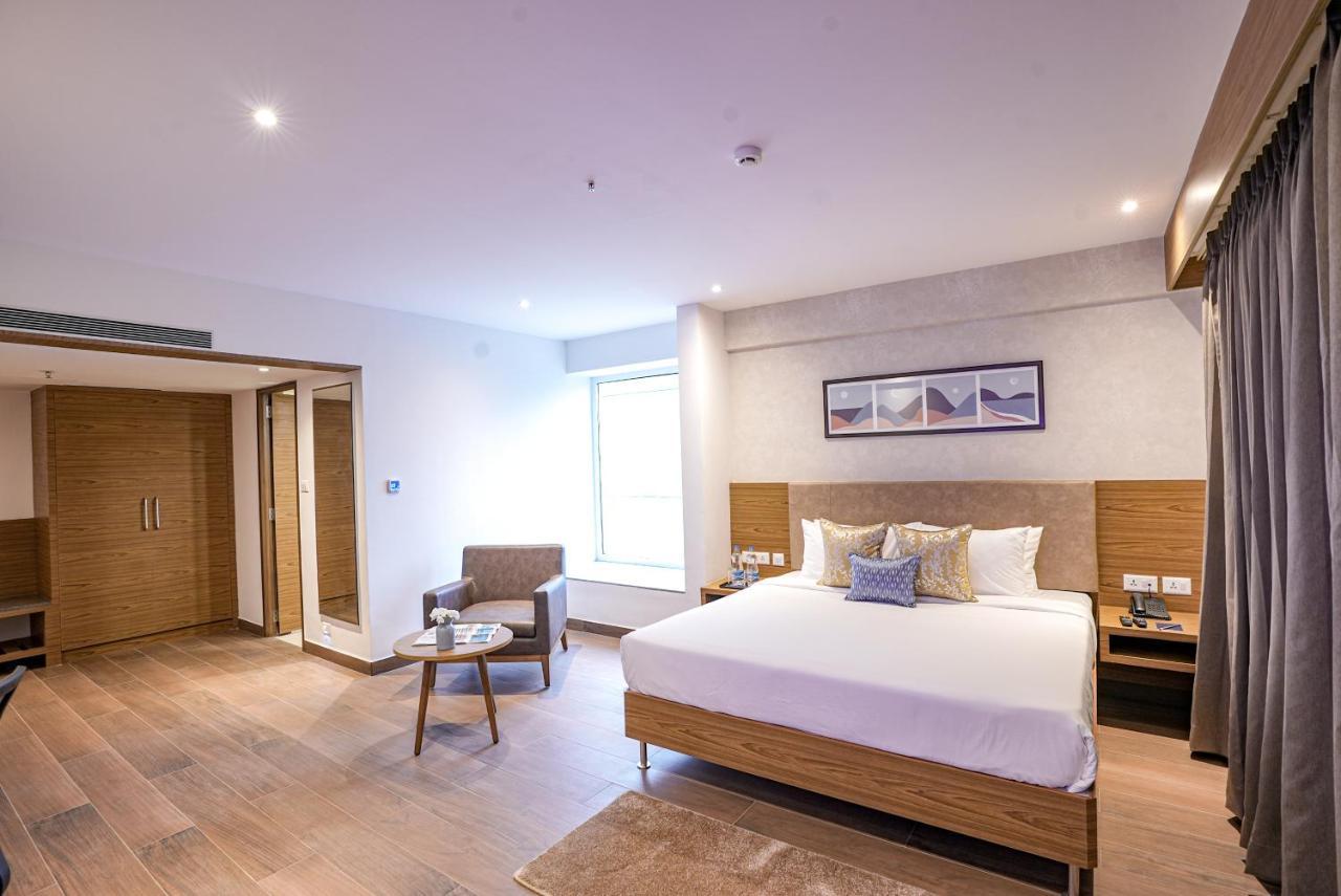 Deluxe King Room,1292426722:JPEG