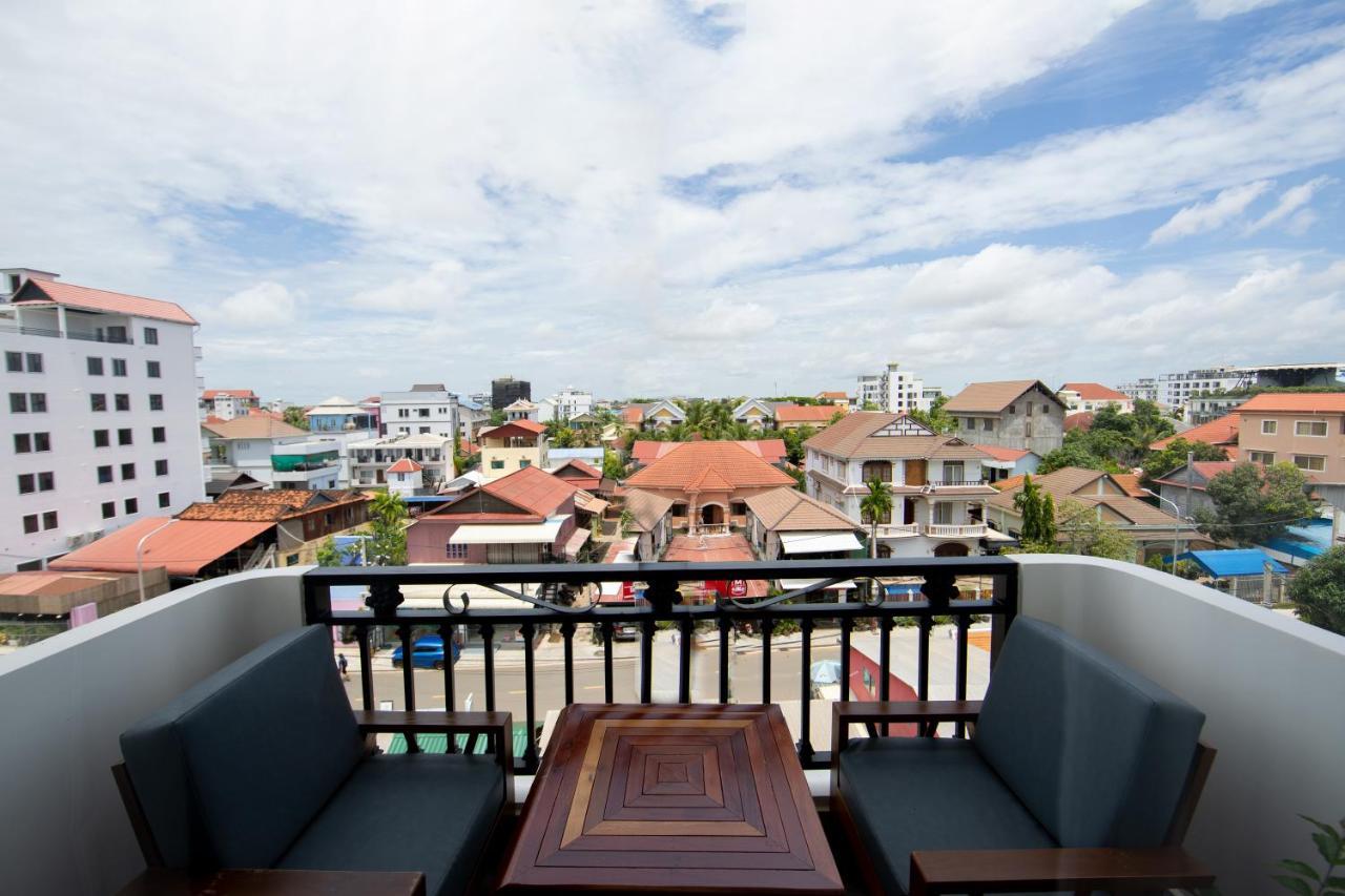 Deluxe Twin Room Balcony