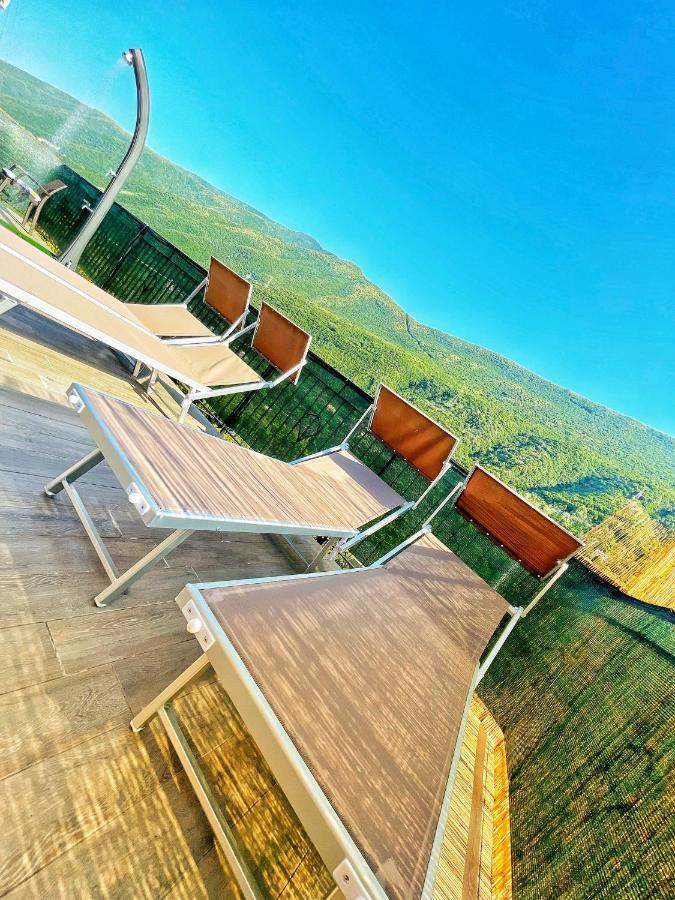 Double Room Mountain View