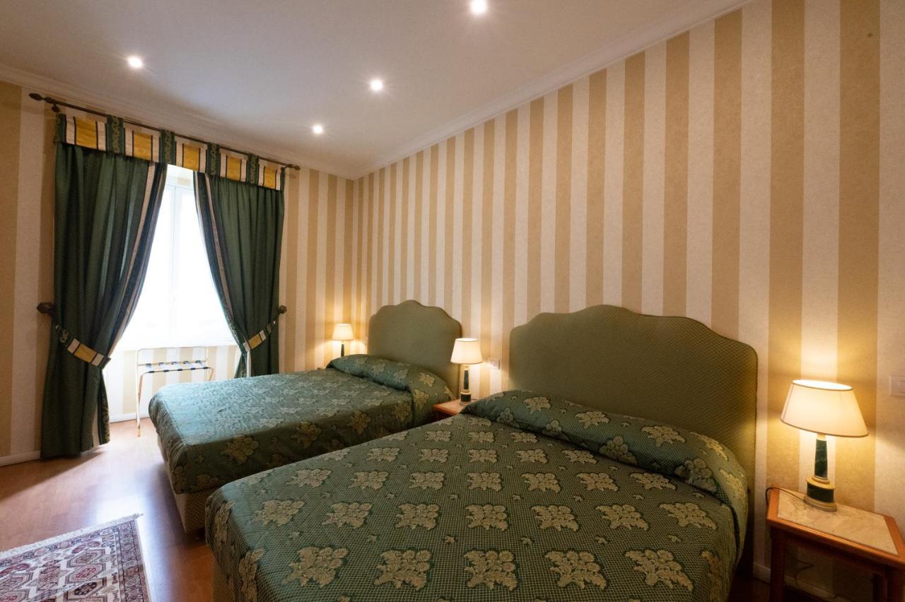 Deluxe Twin Room,1296830173:JPEG