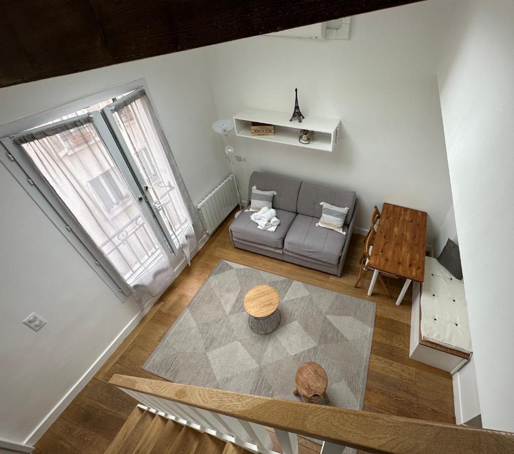 Apartment Mezzanine Third Floor