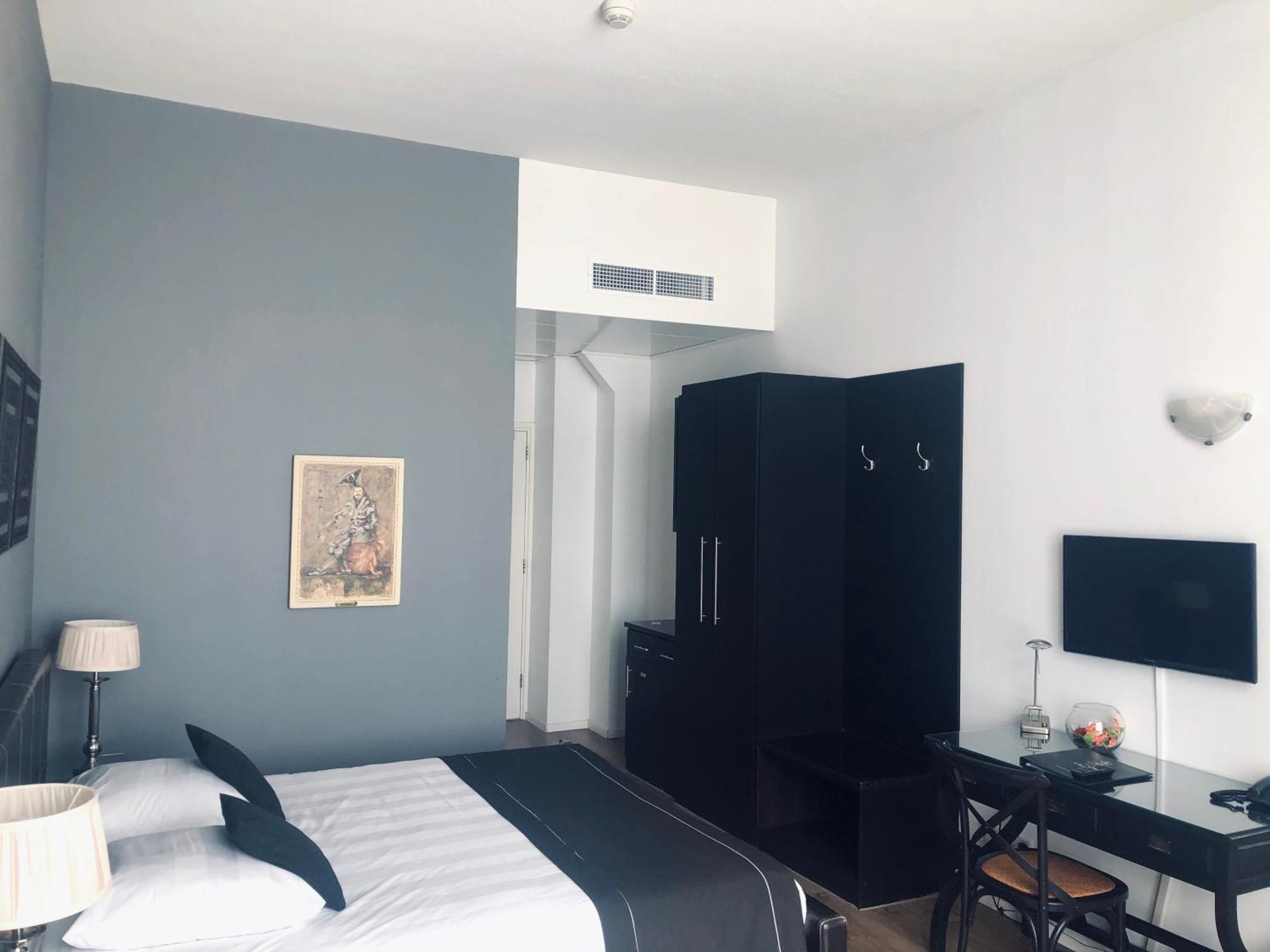Double Room De Luxe