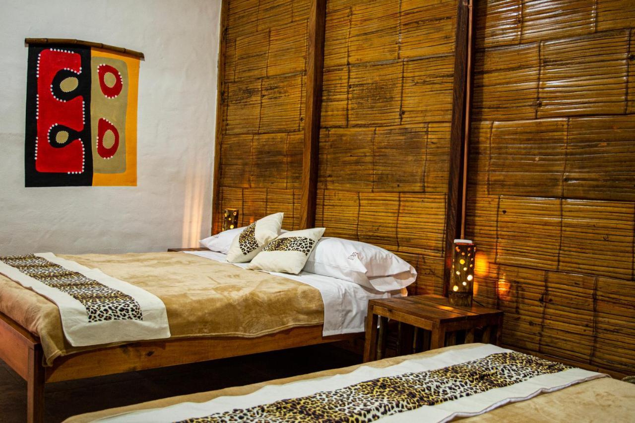 Twin Room Private Bathroom