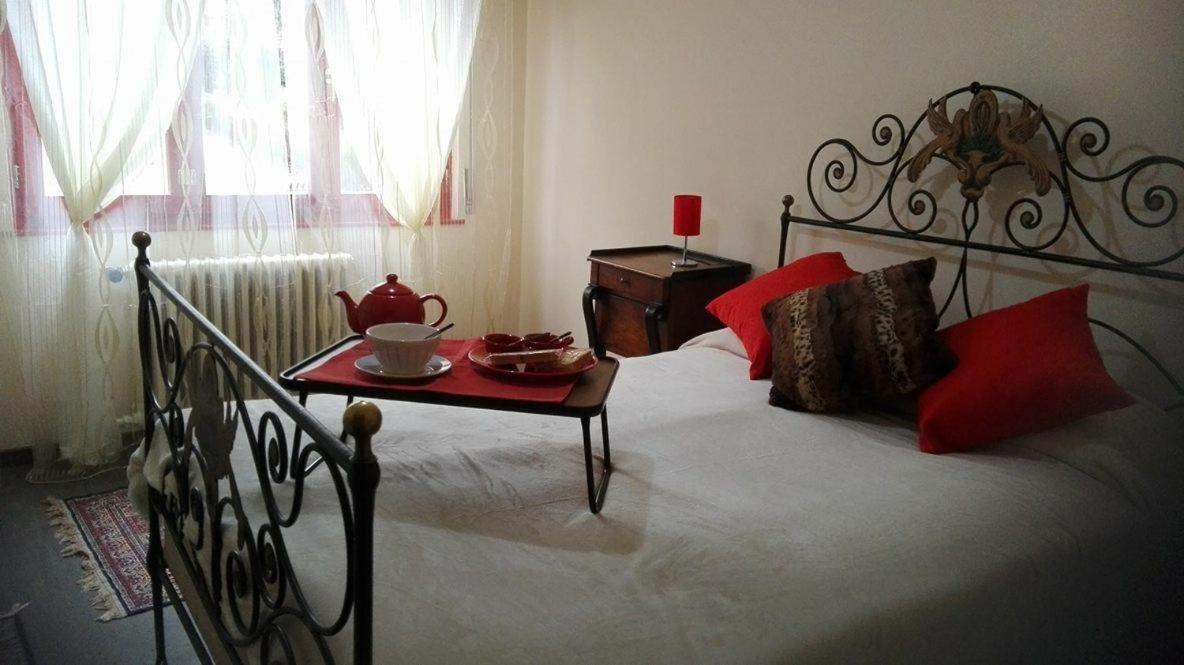 Double Room Private External Bathroom