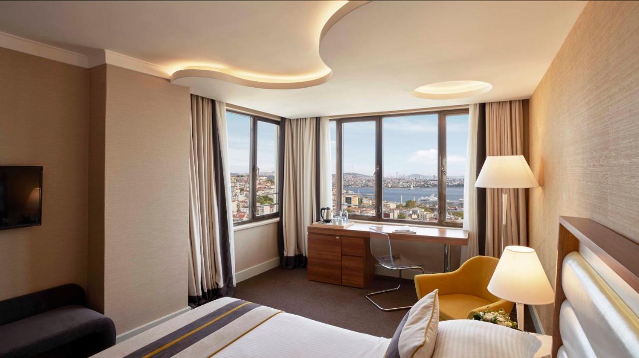 Deluxe Room Bosphorus View
