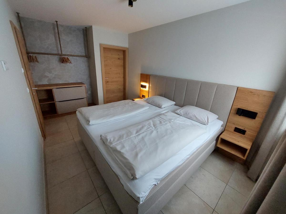 Suite with Balcony and with Free Tauern Spa Entry,1323839557:JPEG