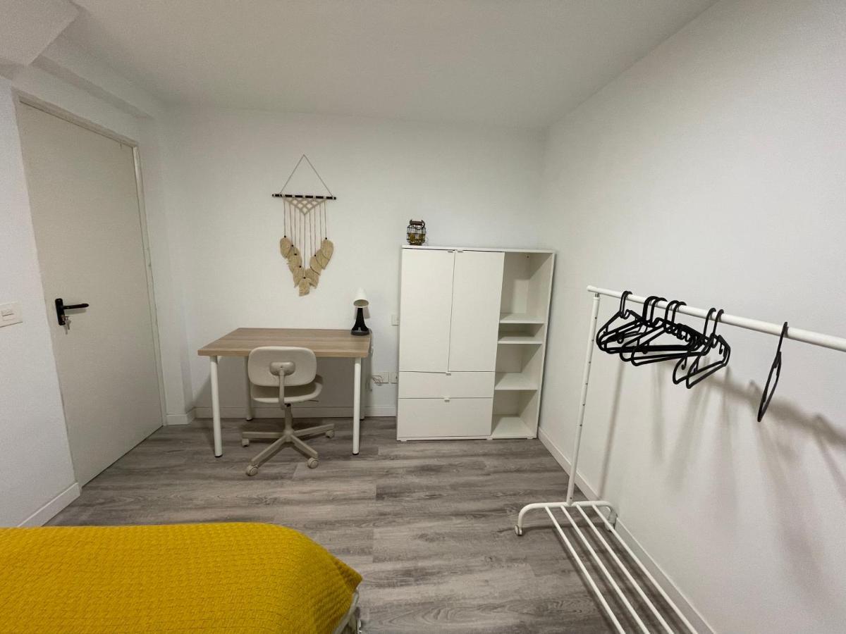 Double Room,1328477192:JPEG