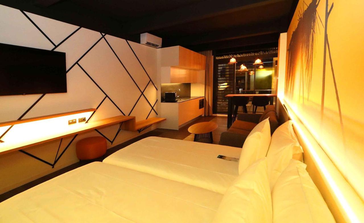 Studio with 2 Twin Beds,1333095635:JPEG