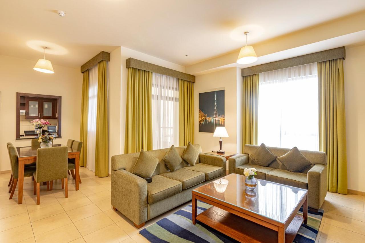 One Bedroom Apartment Marina View on F&B Just Steps from JBR Beach