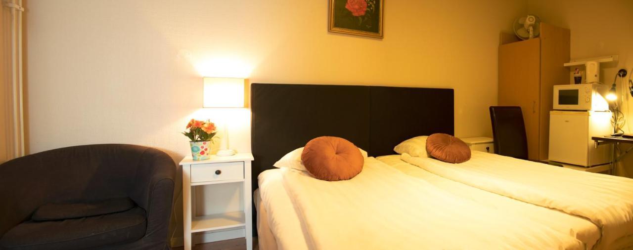 Economy Twin Room