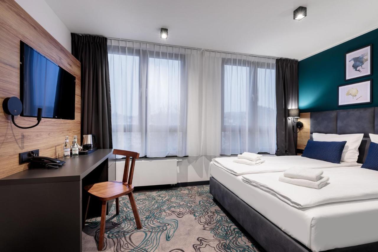 Standard Room 1 Double Bed