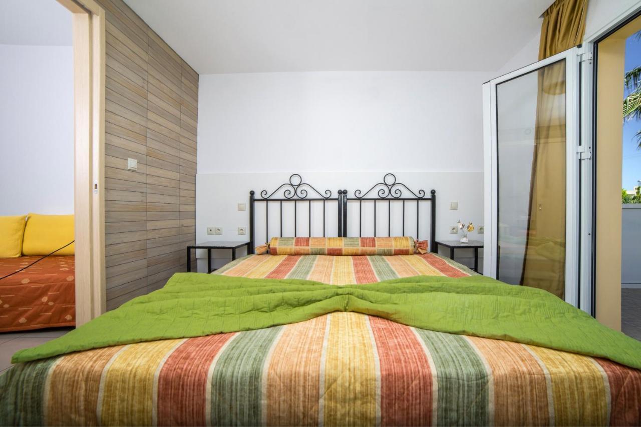 Superior One-Bedroom Apartment