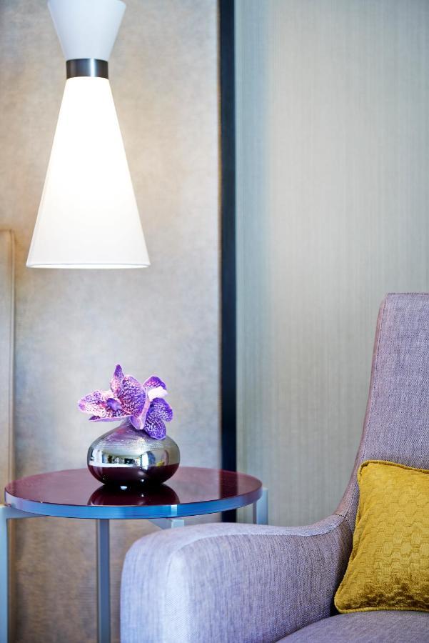 Deluxe Queen Room,1742617327:JPEG