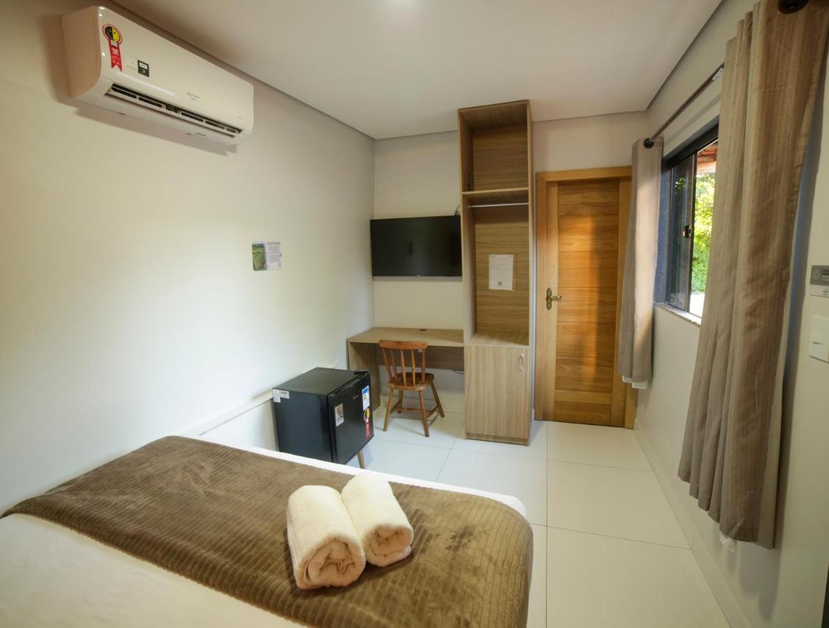 Deluxe Queen Suite