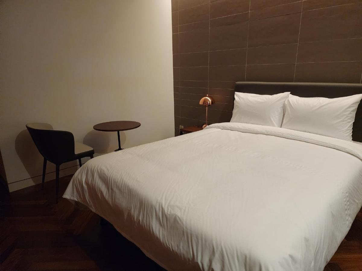 Double Room Private Bathroom