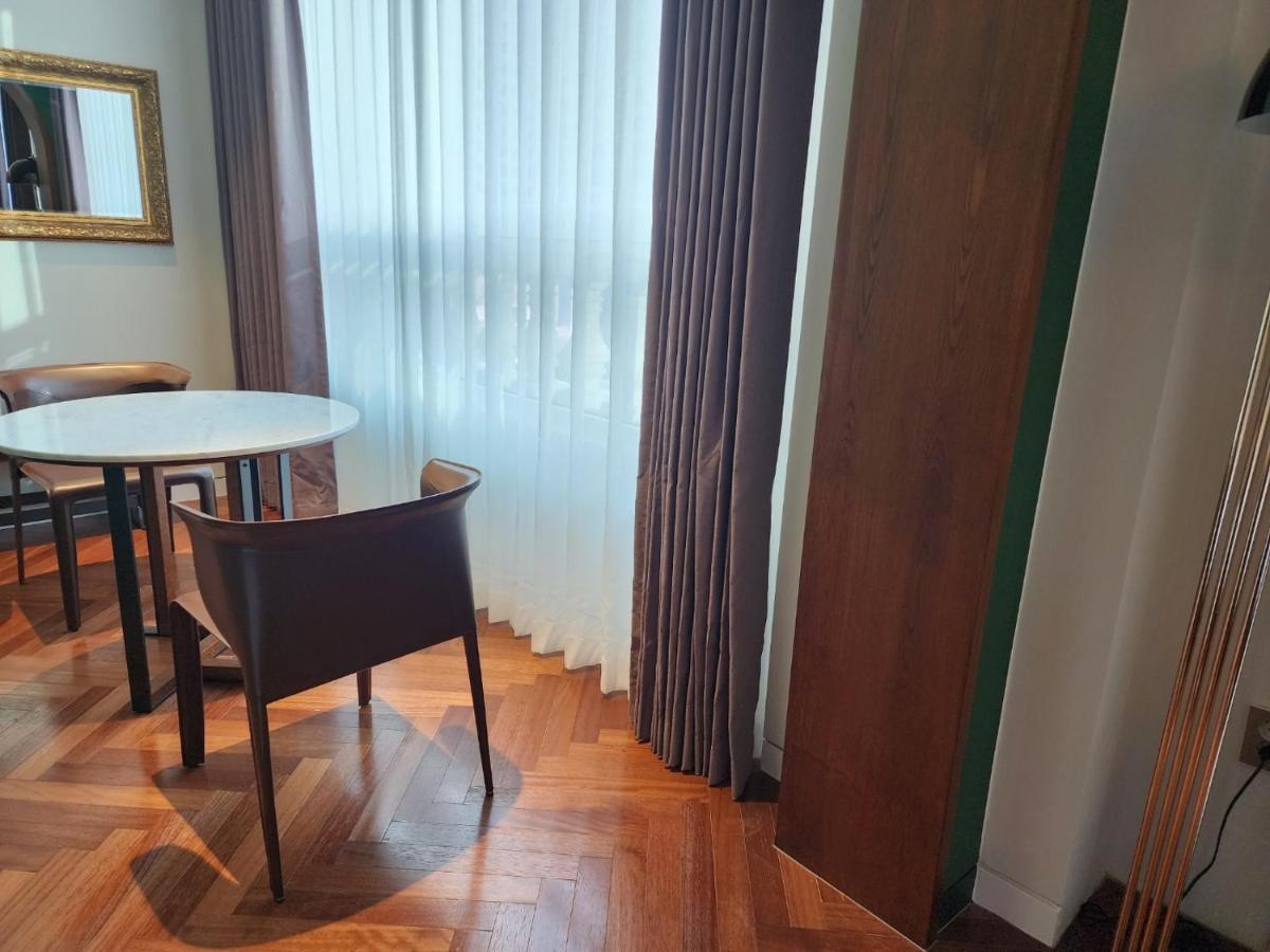 Queen Suite