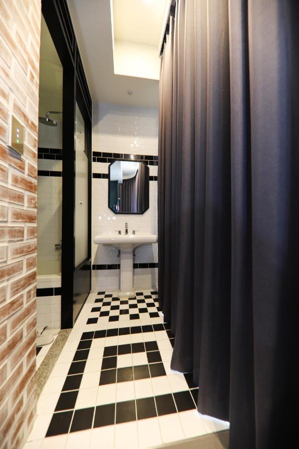 Double Room Private Bathroom