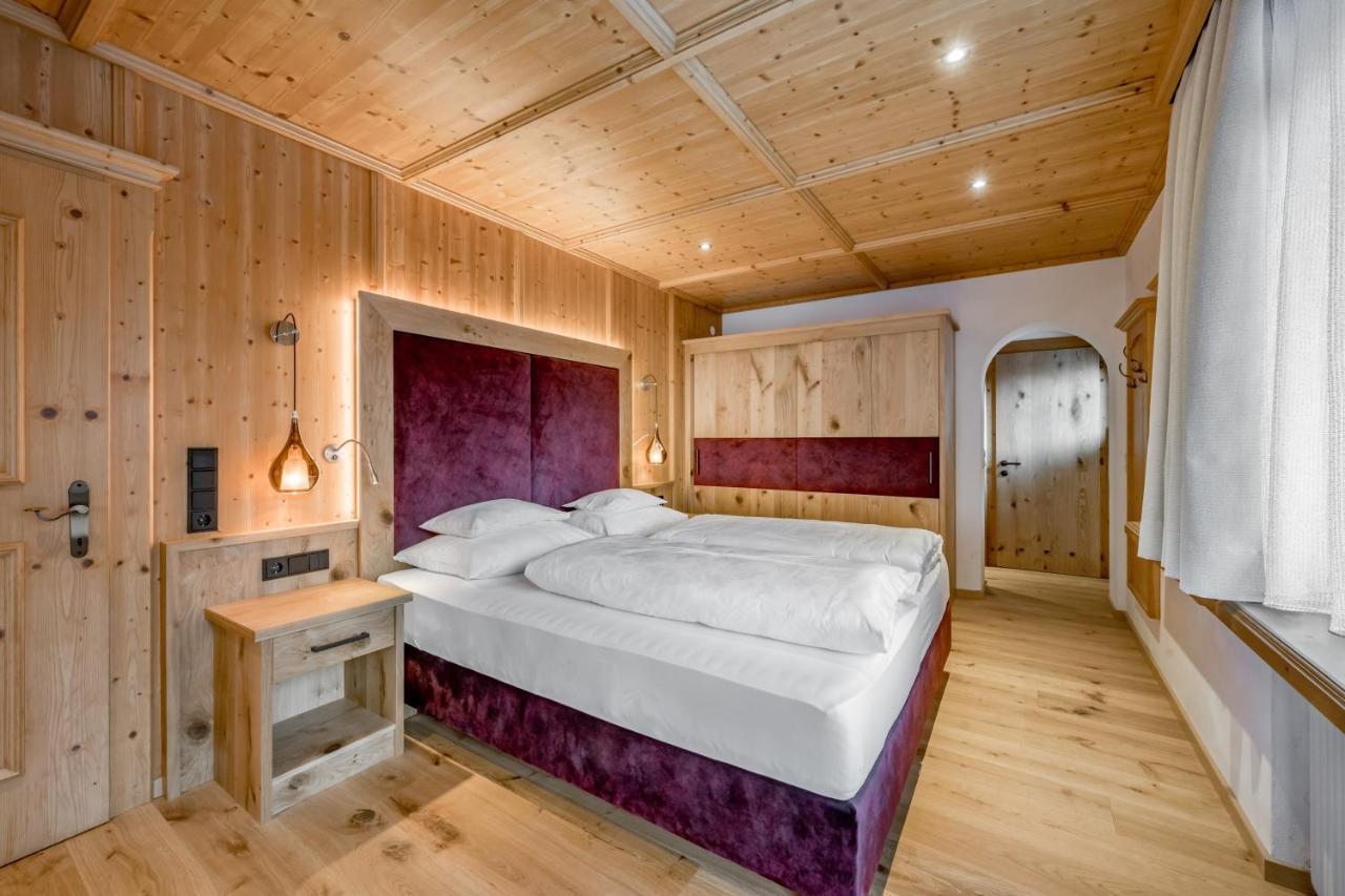 Double Room Mountain View