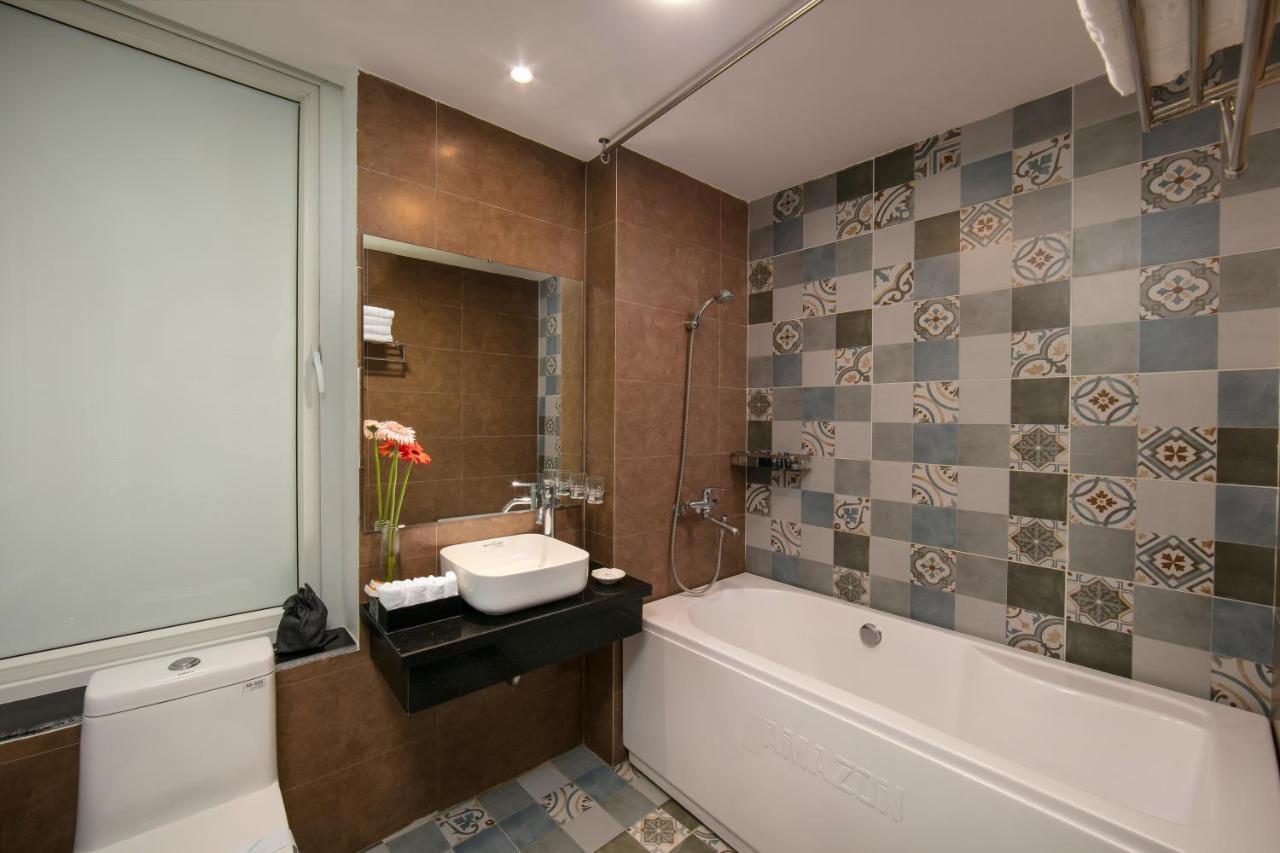 Family Executive Room,1595481493:JPEG