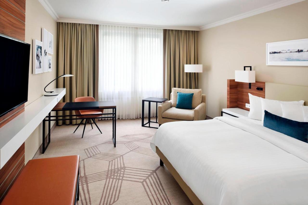 Deluxe Guest room 1 King