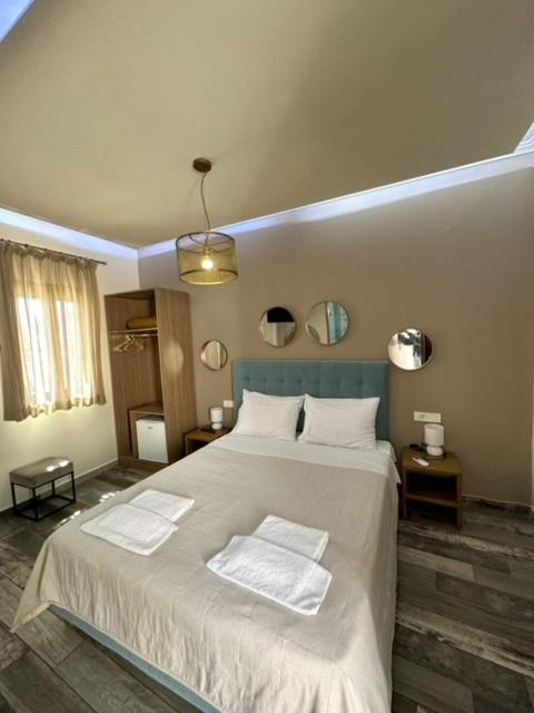 Standard Double Room,1382214104:JPEG
