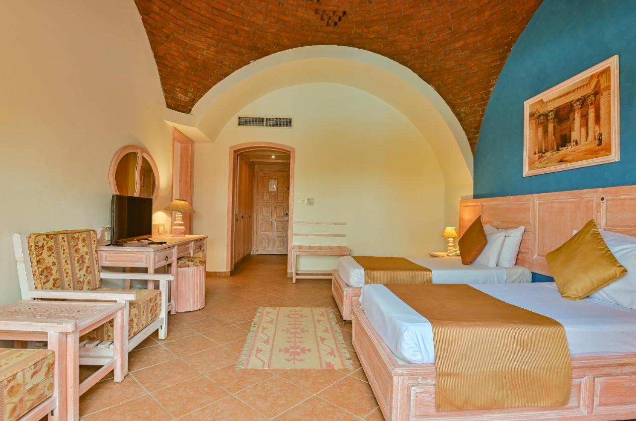 Standard Double or Twin Room Sea View