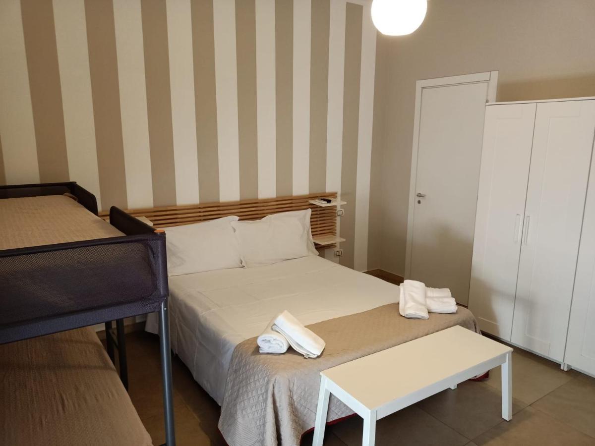 Double or Twin Room Private Bathroom