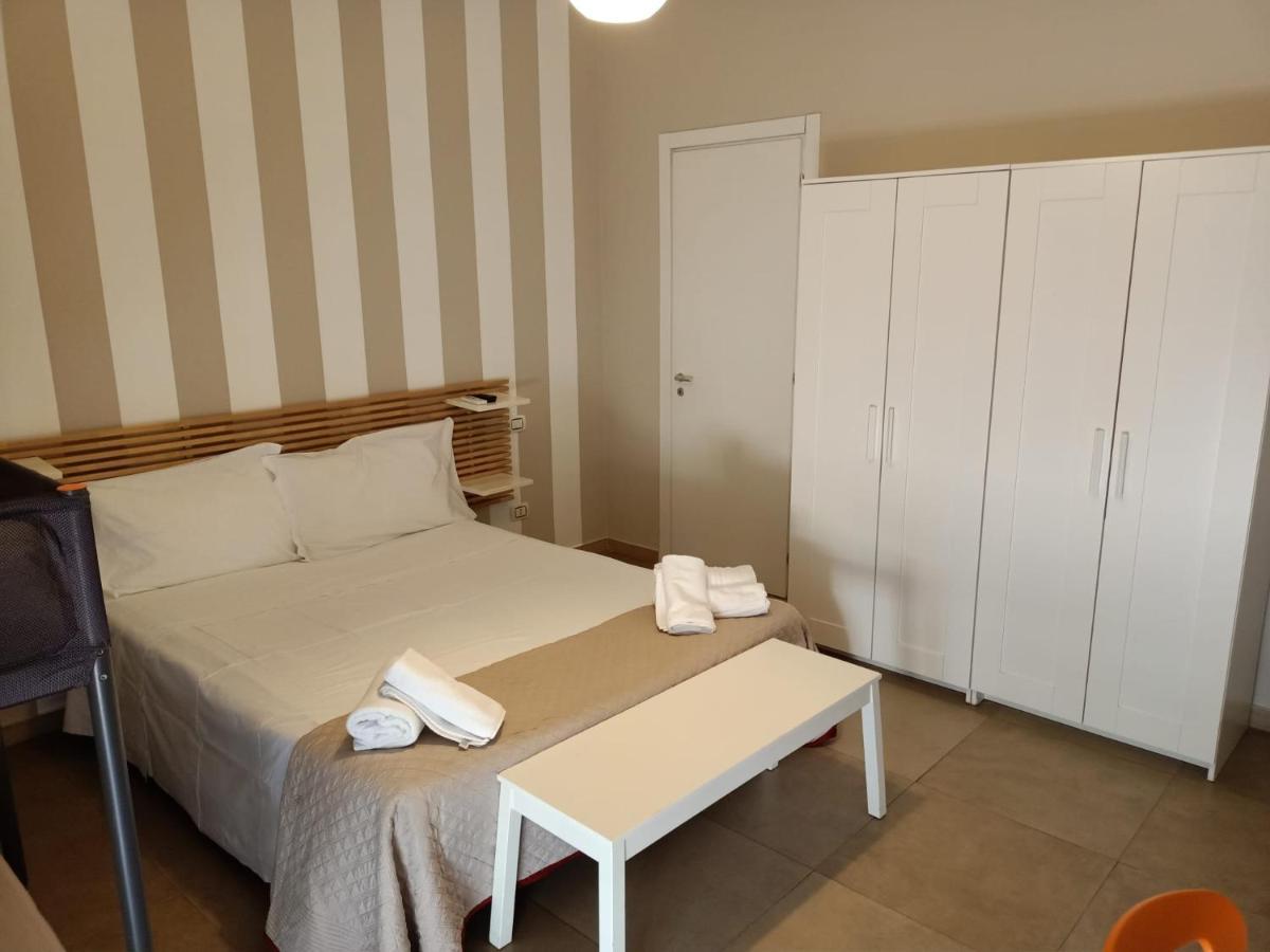 Double or Twin Room Private Bathroom