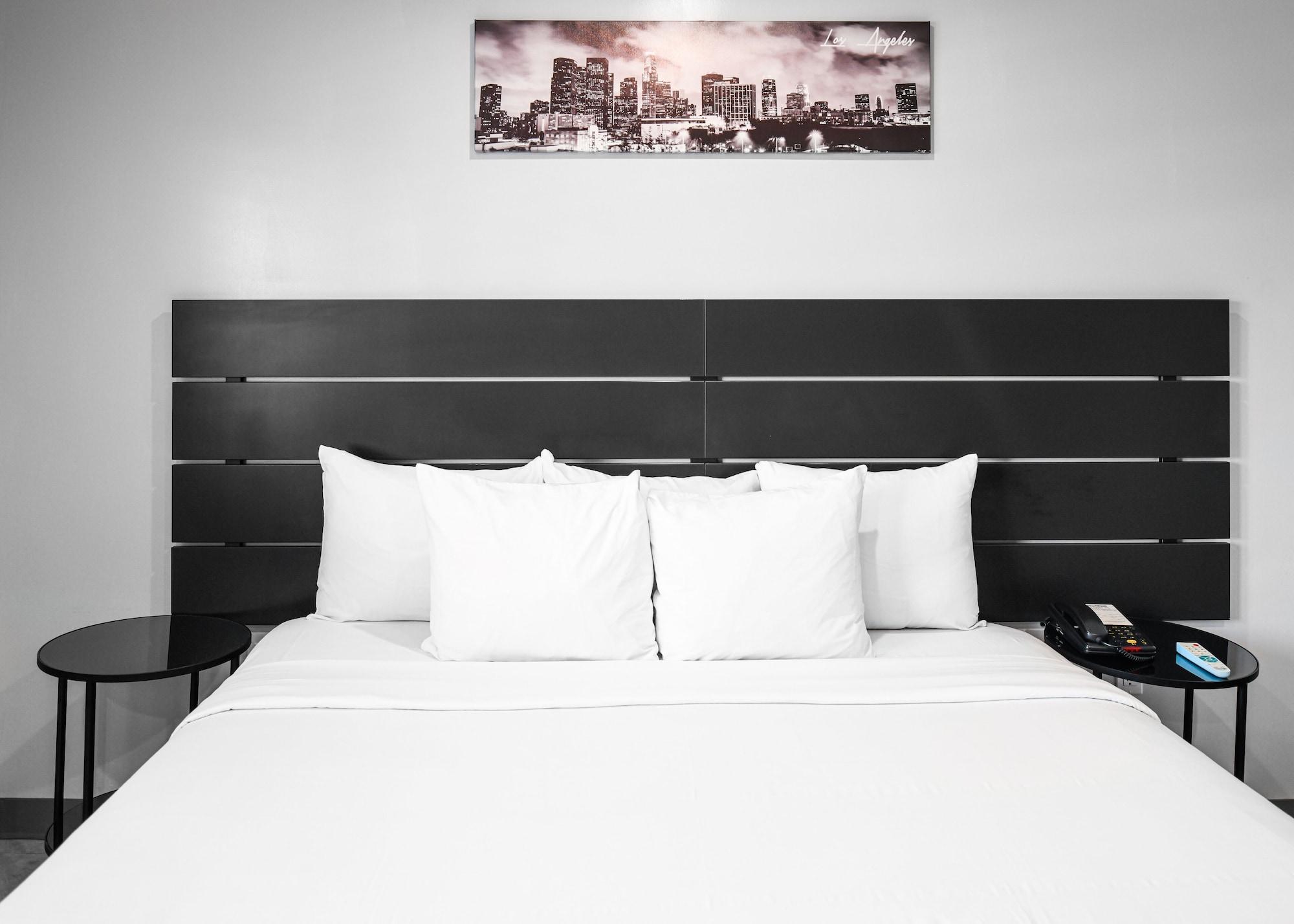 King Room - Non-Smoking