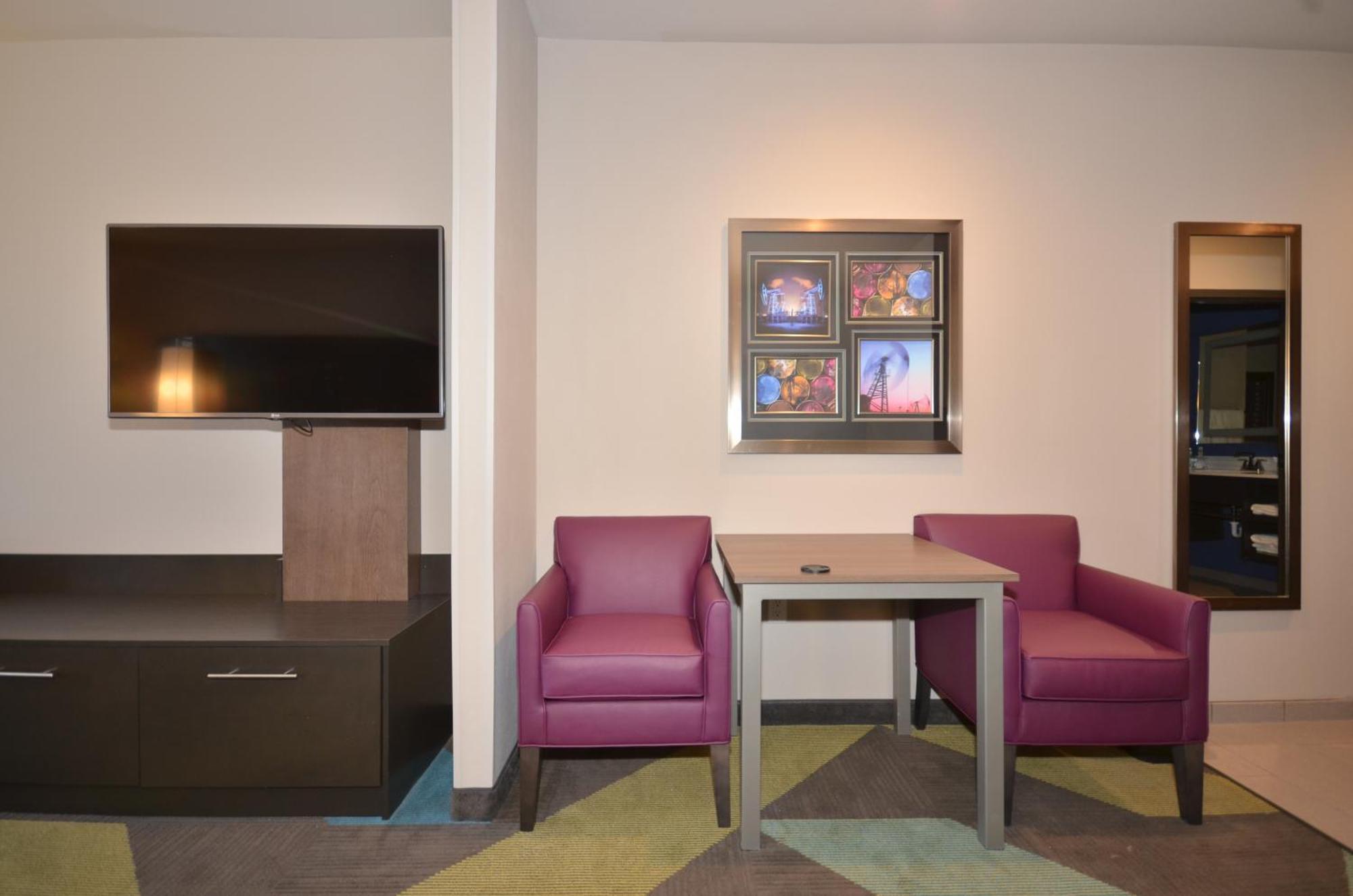 Suite Two Queen Beds