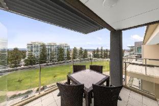 One-Bedroom Apartment Park View