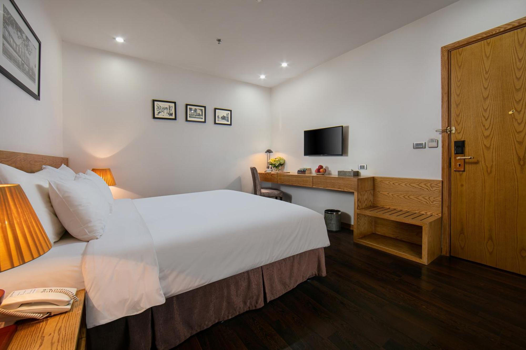 Superior Double or Twin Room No Window