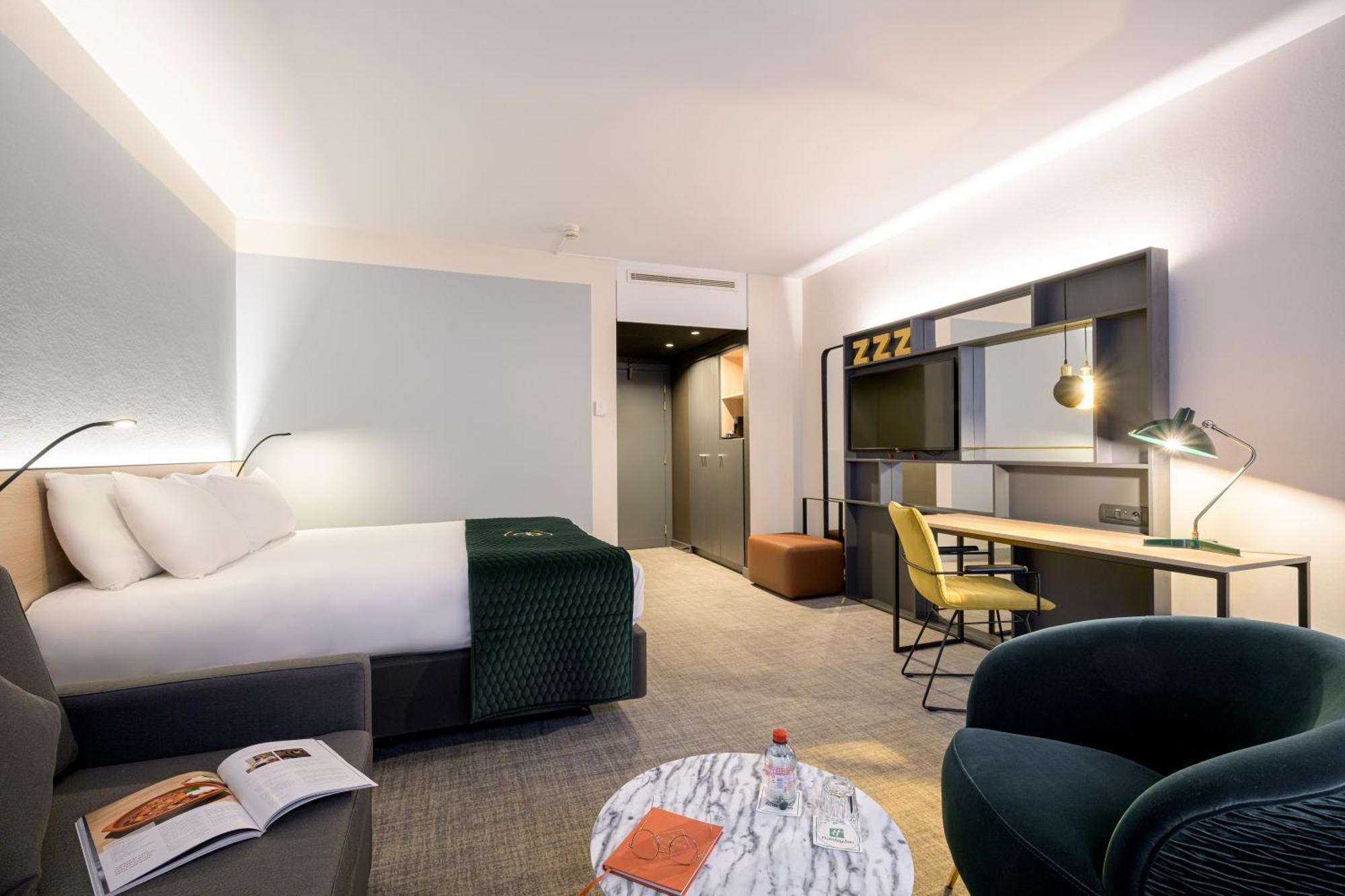 Deluxe Double Room Two Double Beds Non-Smoking