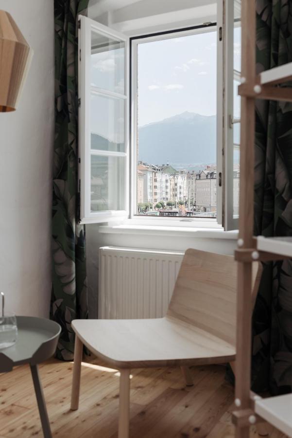 Apartment Mountain View