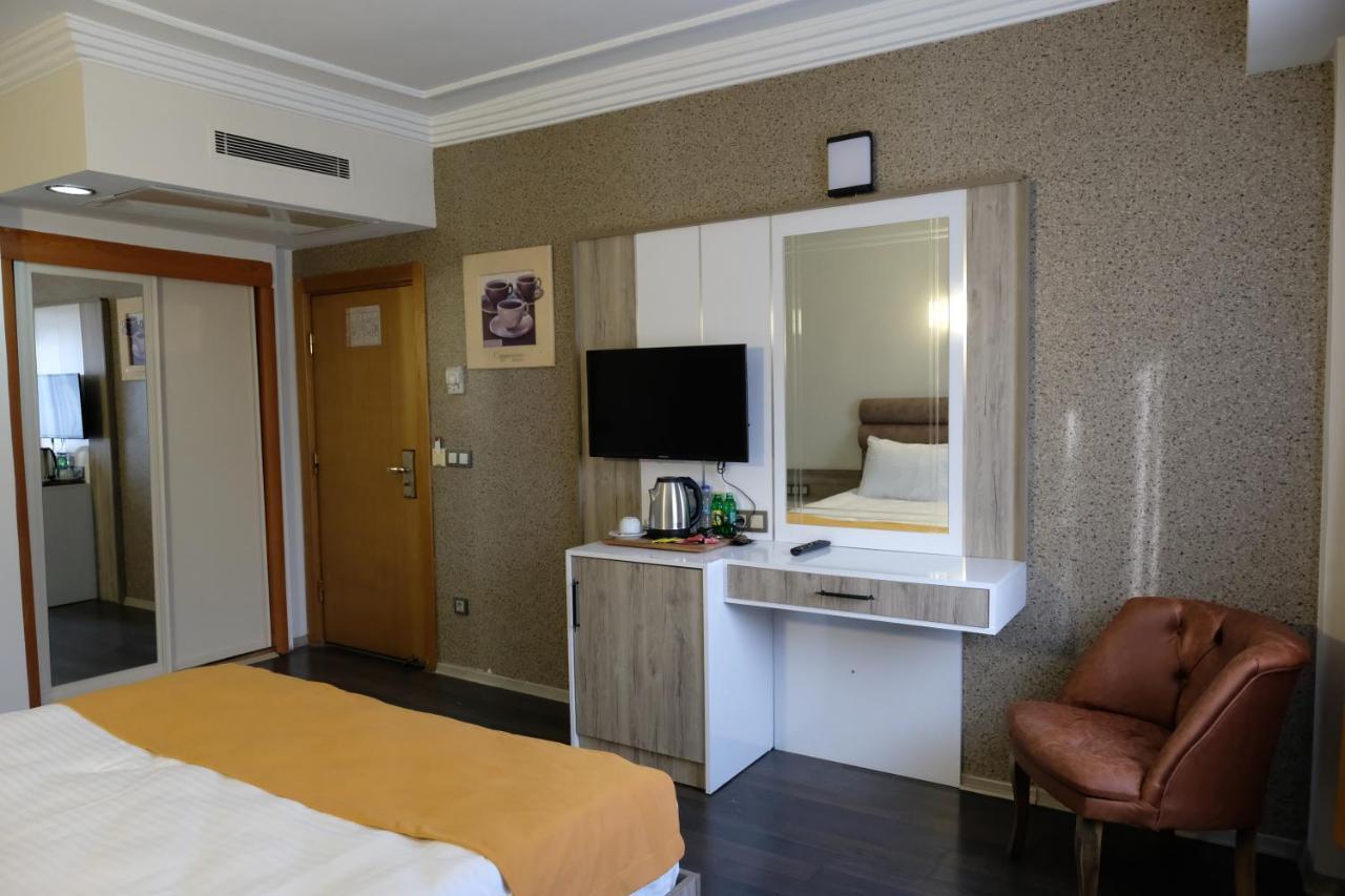 Double Room,1466867813:JPEG