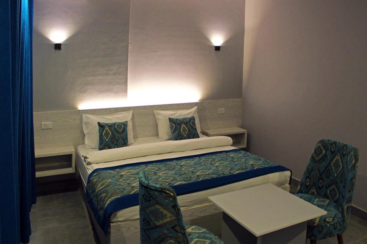 Chambre Double - Vue sur Montagne