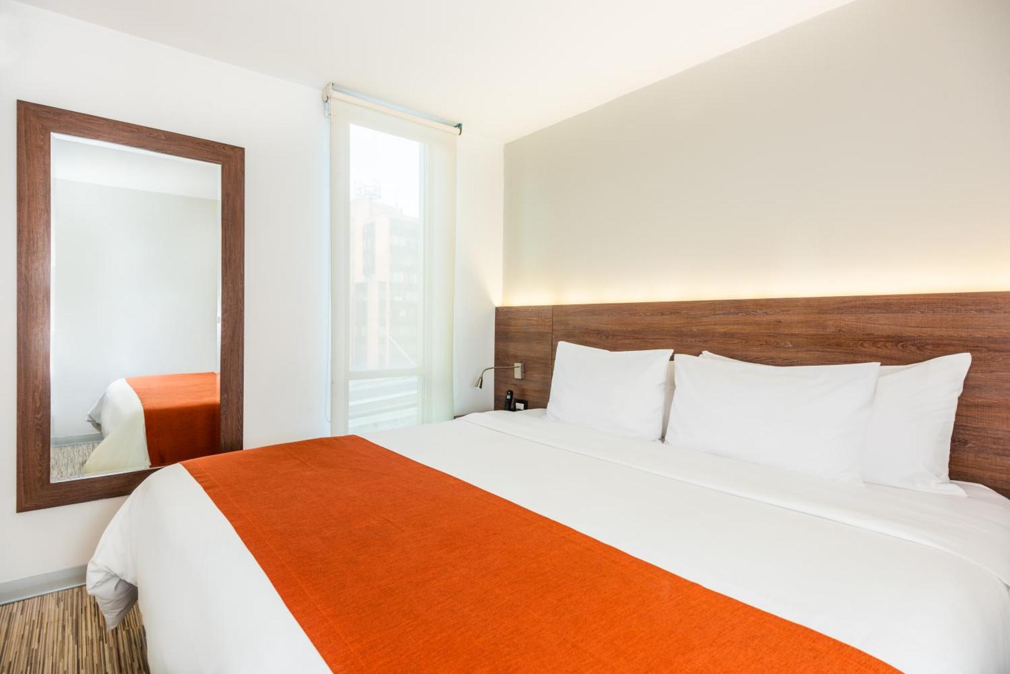 Junior Suite,1584638511:JPEG