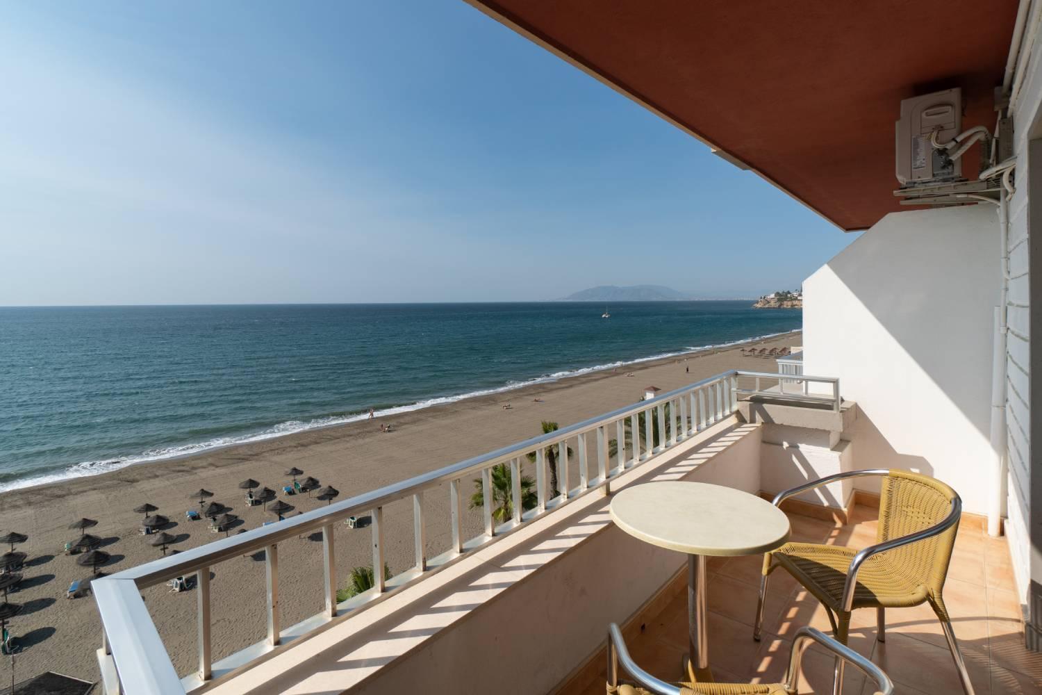 Double or Twin Room Sea View