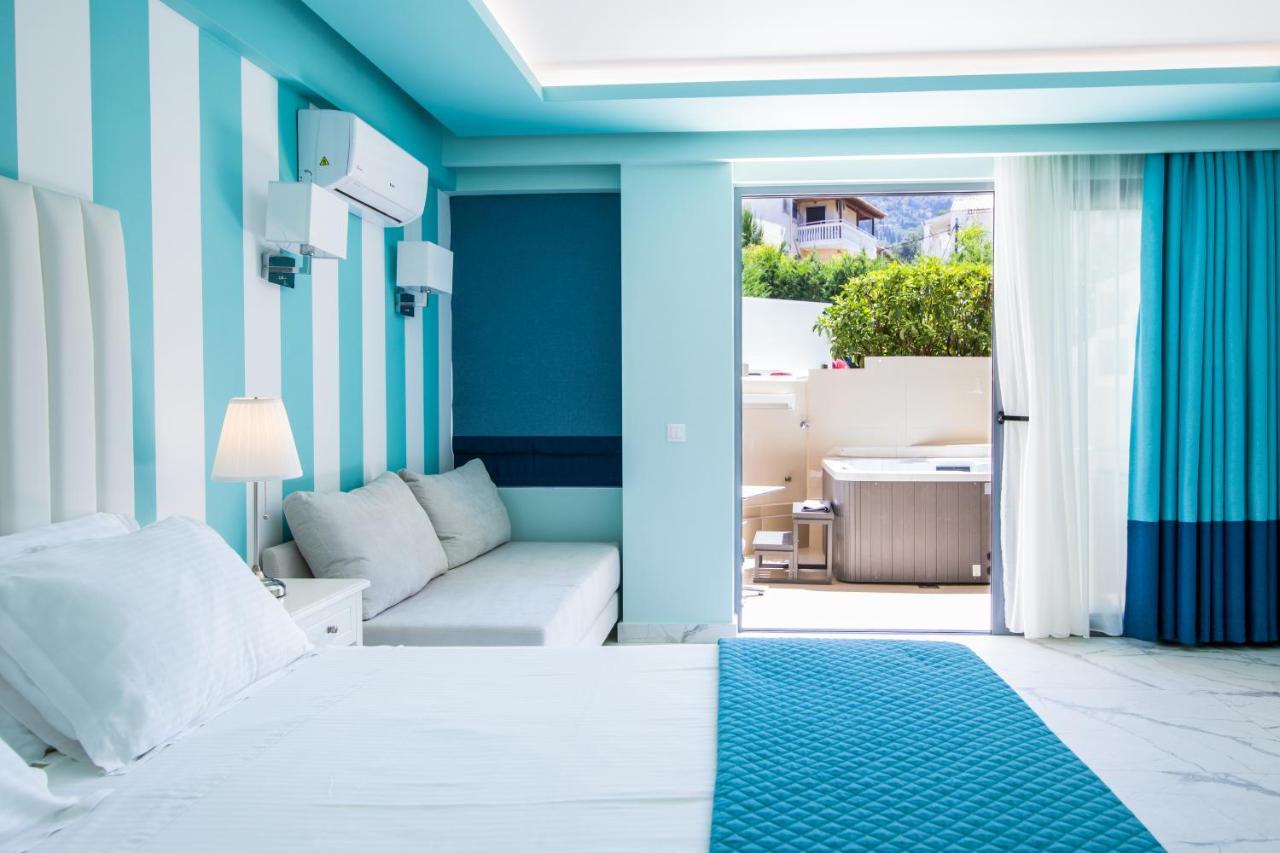 Queen Room Spa Bath