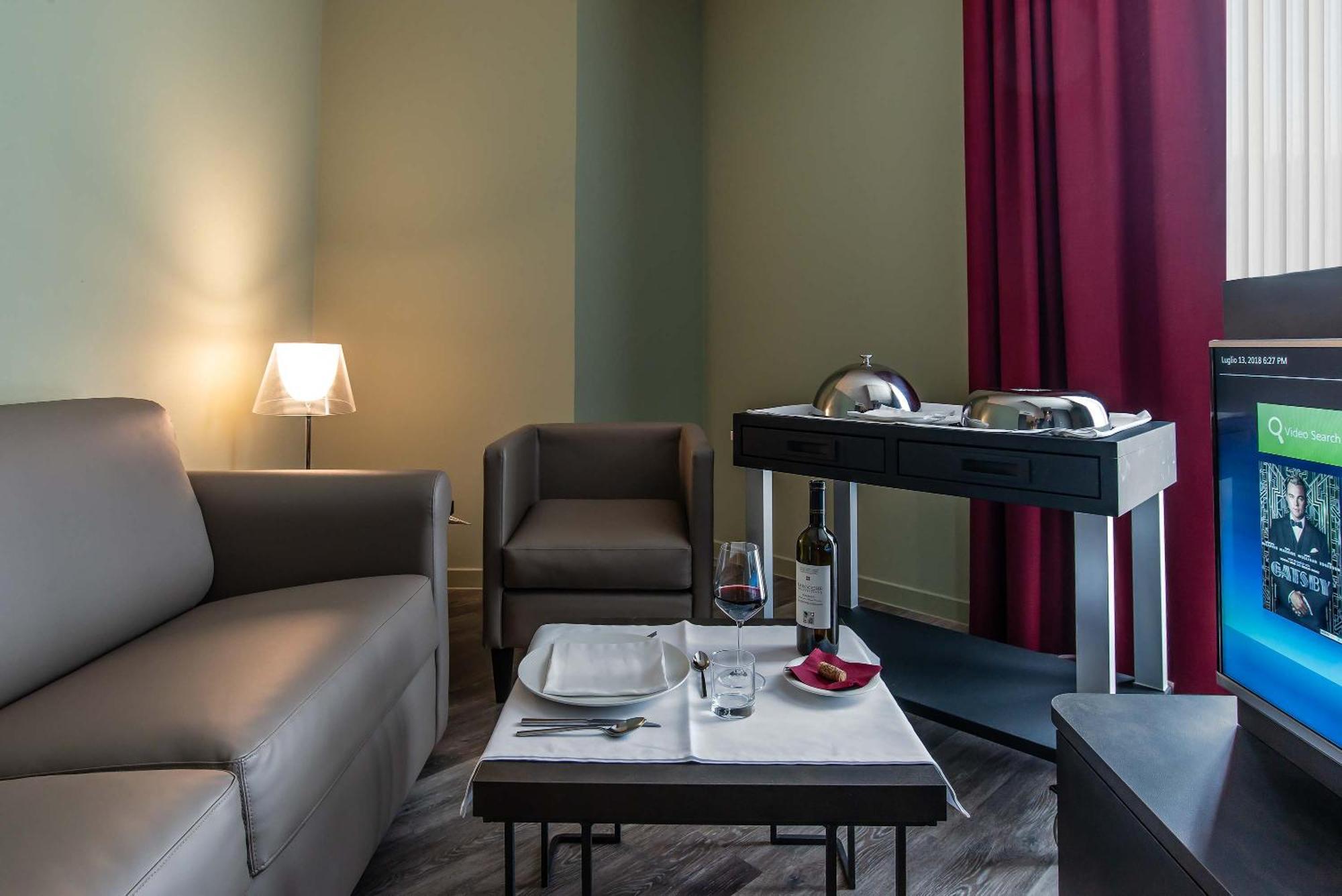 Suite