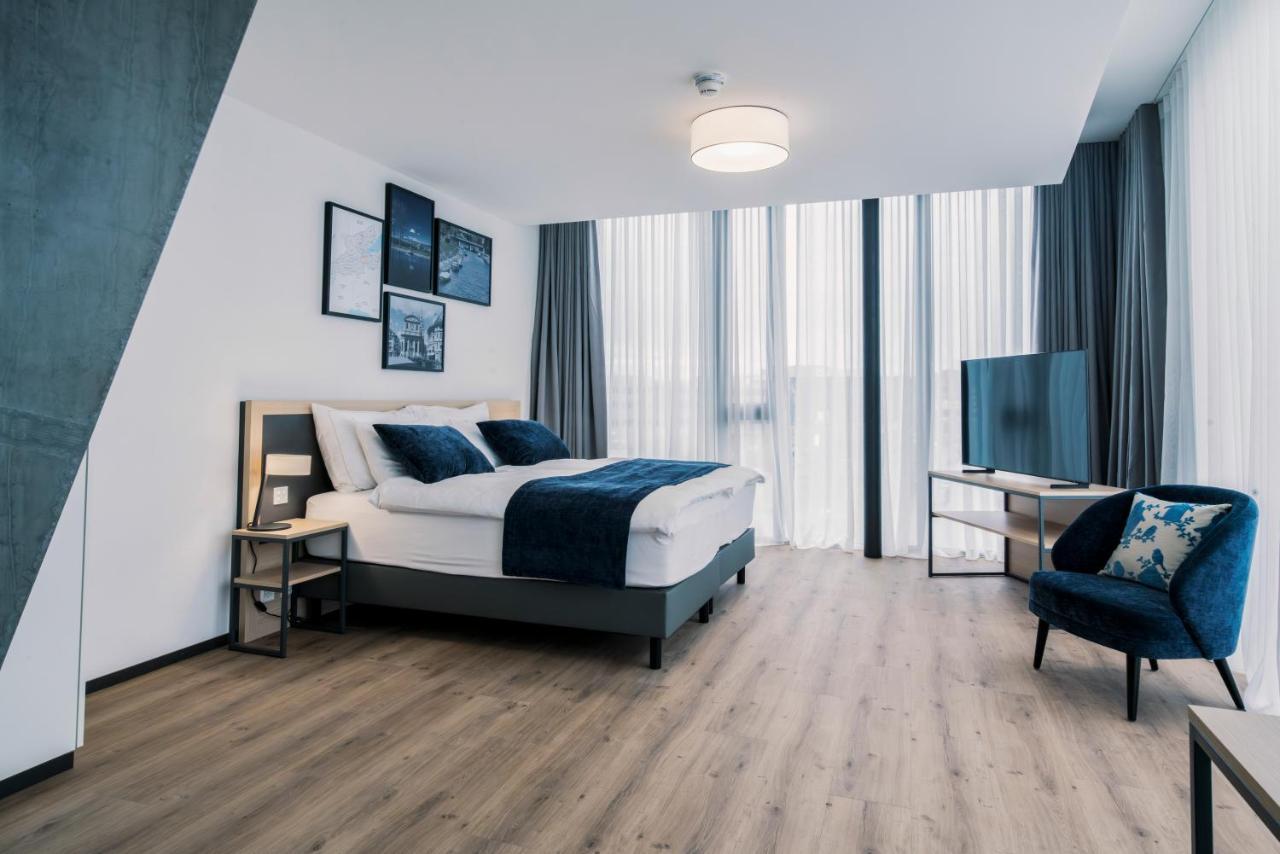 Junior Suite,1495785007:JPEG