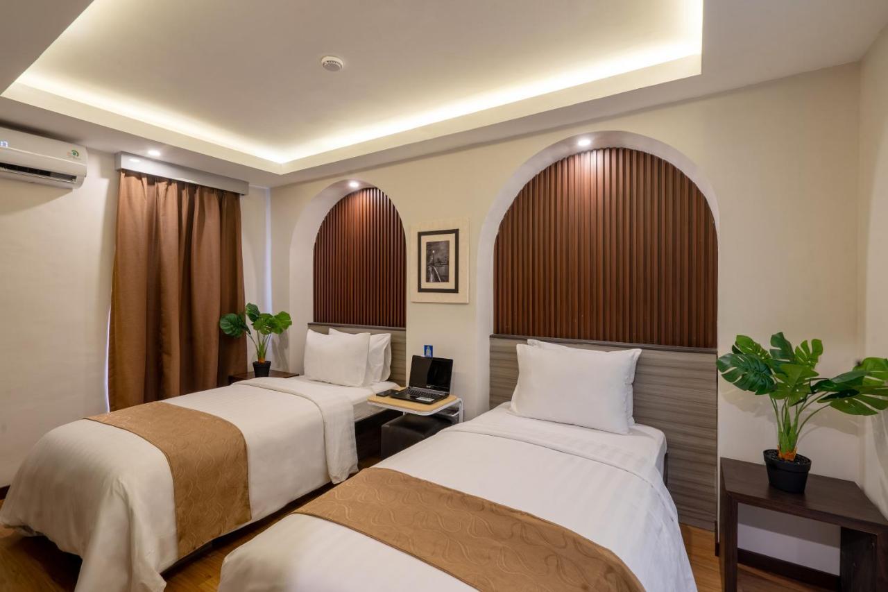 Superior Twin Room