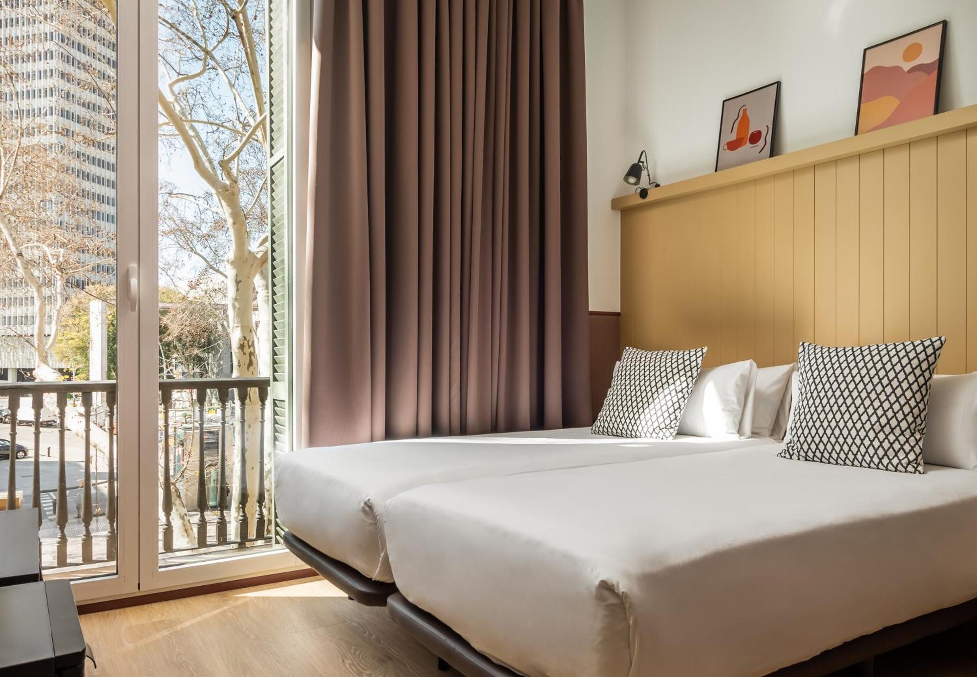 Twin Room City View