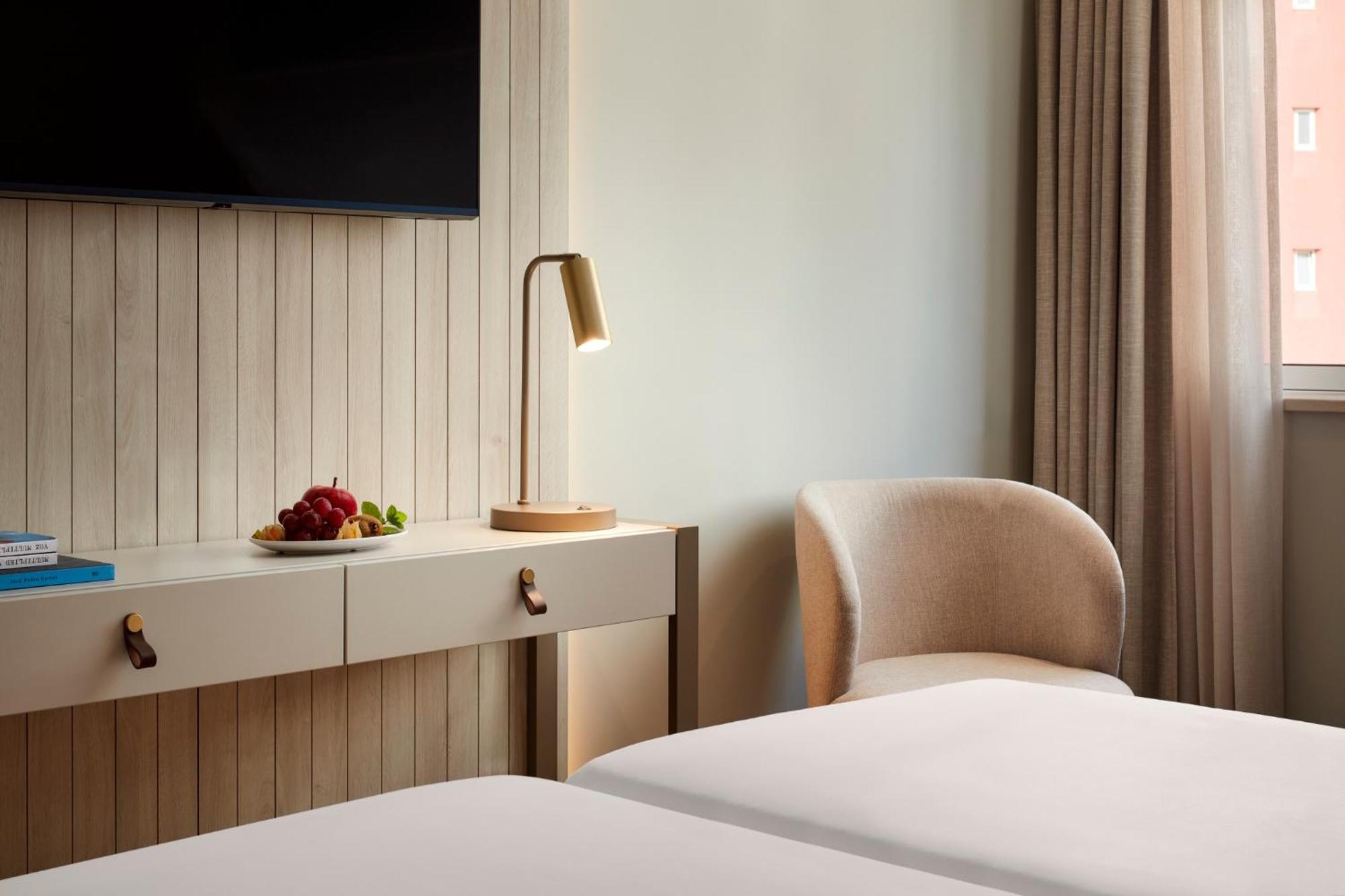 Double or Twin Room with City View,1516372564:JPEG